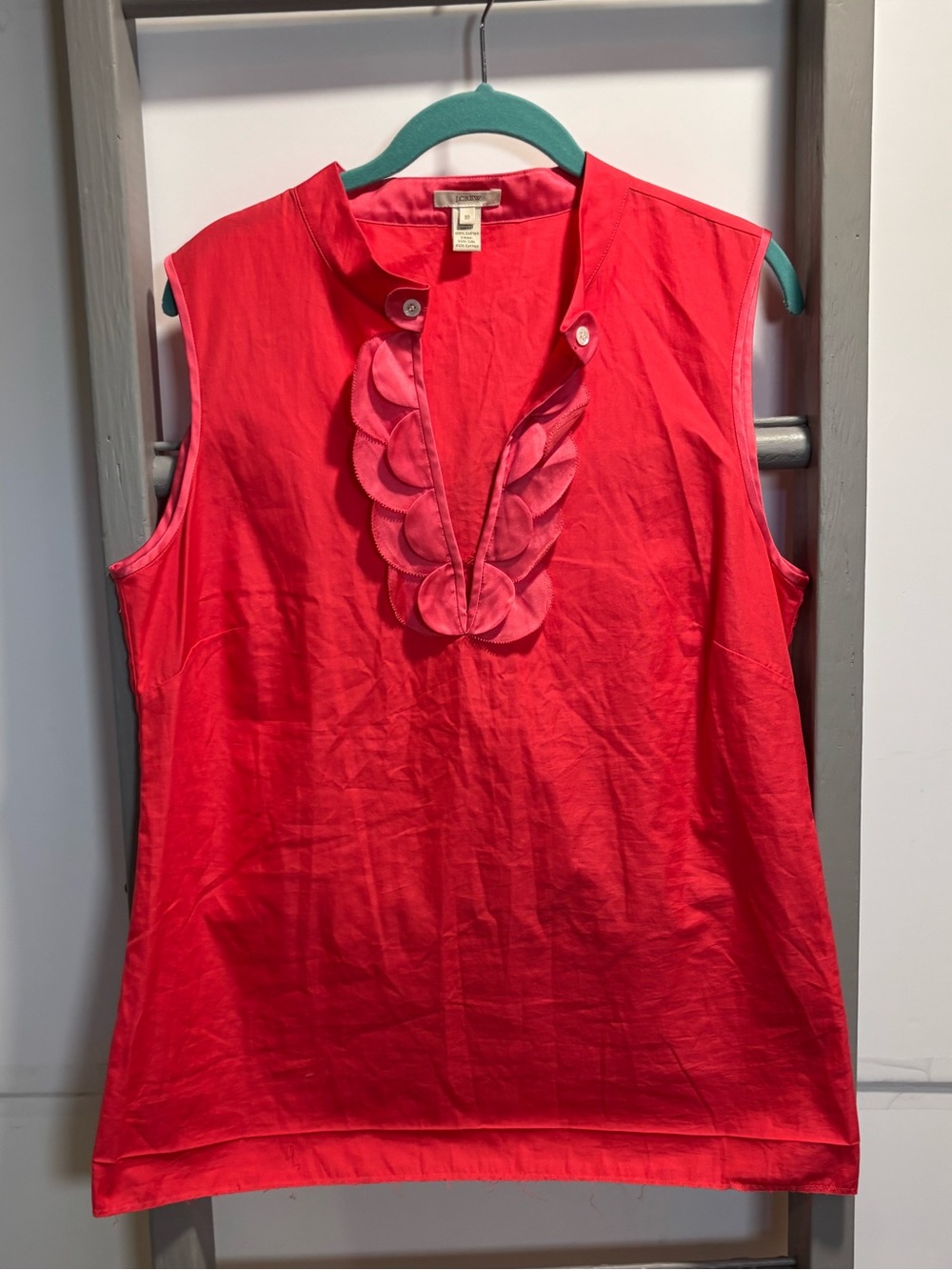 J. Crew 10 Sleeveless Apple-Red Ruffle Front top, modified, casual, 90s, natural